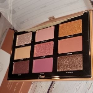 Complex culture eyeshadow pallet